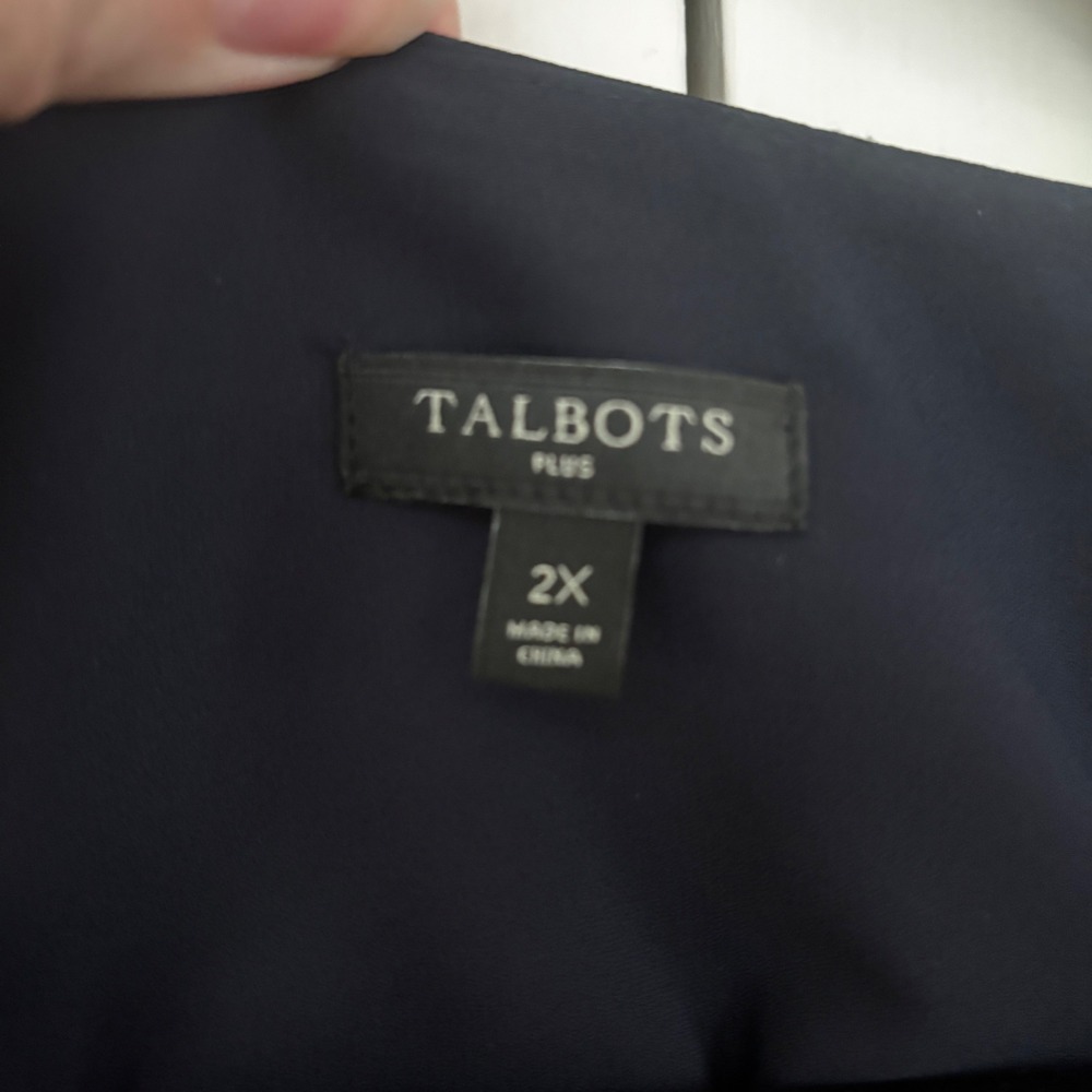 Talbots Navy Blue Plus Size 2X Blouse Long Sleeve V Neck Flowy Lightweight Top - Picture 6 of 10